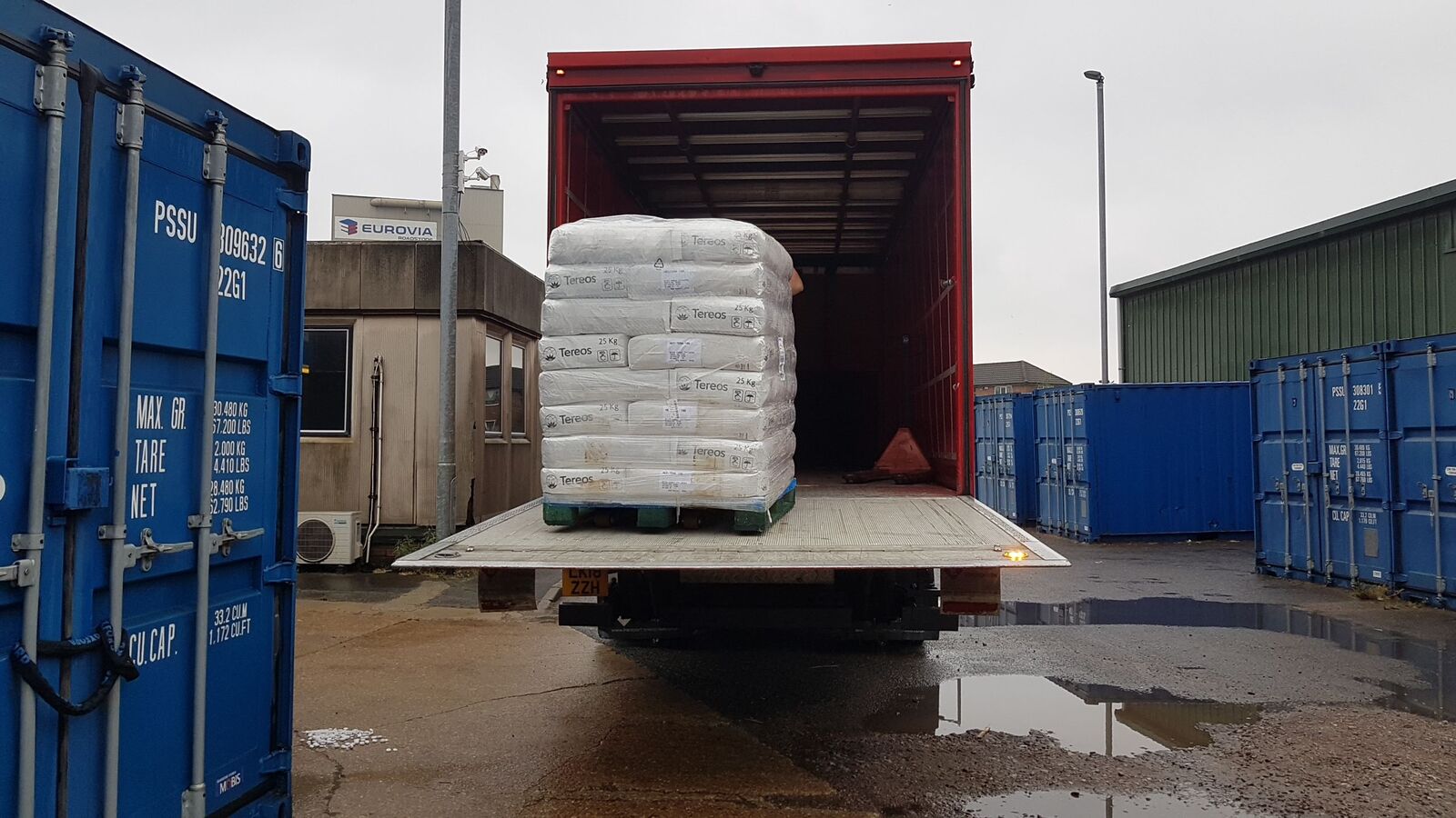 Truck platform starch